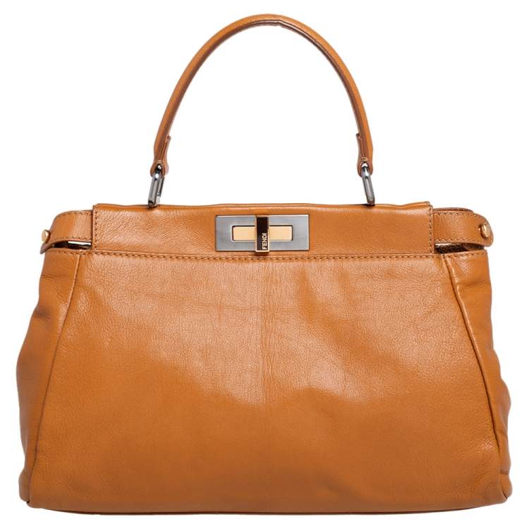 مملوكة مسبقًا Fendi Tan Leather Small Peekaboo Top Handle Bag