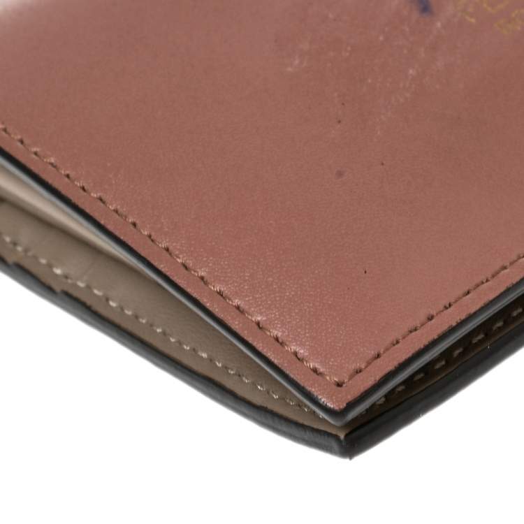Pre Owned Fendi Old Rose Leather By The Way Bifold Wallet
