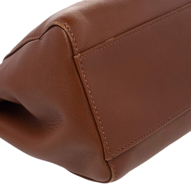 Pre Owned Fendi Brown Leather Peekaboo Top Handle Bag