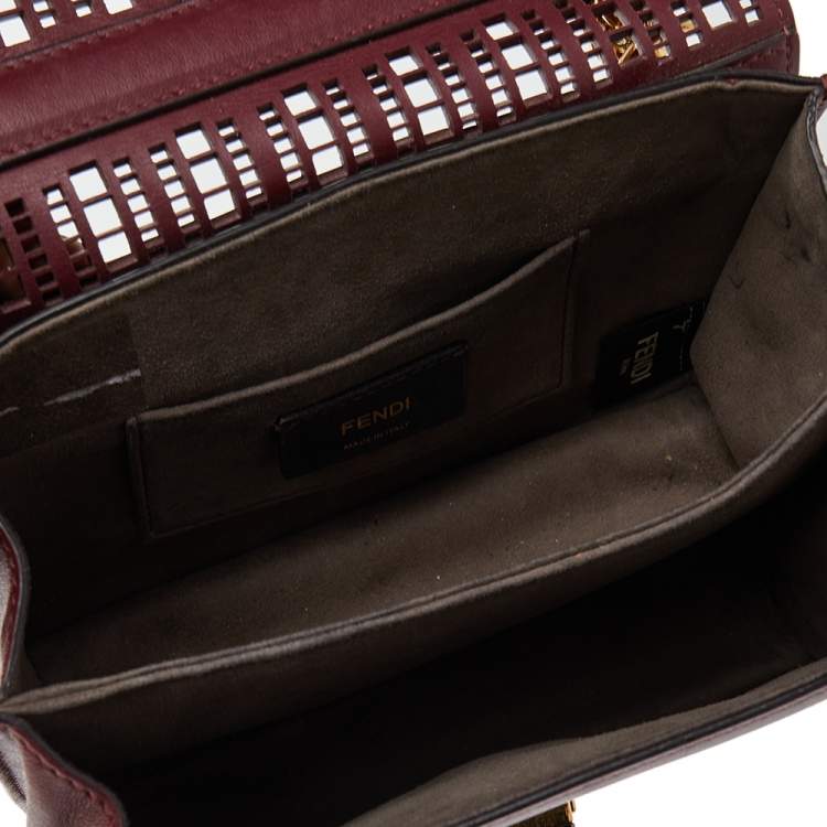 Pre Owned Fendi Burgundy Lasercut Leather Small Kan I Top Handle Bag