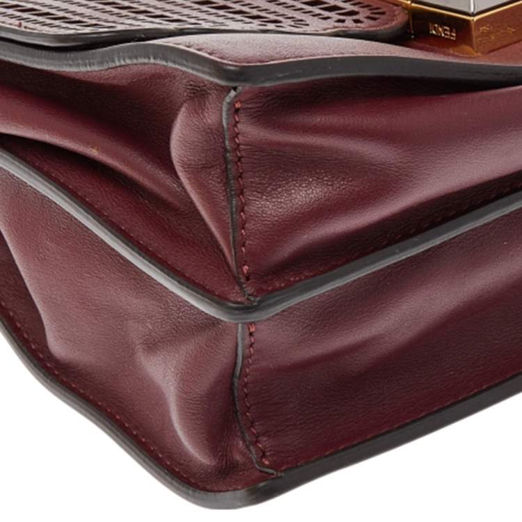 Pre Owned Fendi Burgundy Lasercut Leather Small Kan I Top Handle Bag