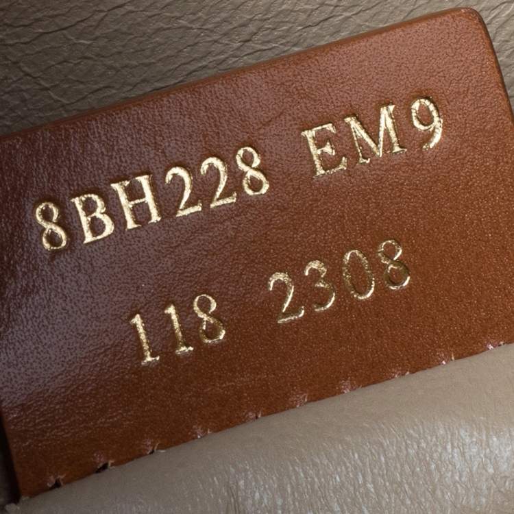 Pre Owned Fendi Yellow Textured Leather Classico No.4 Tote