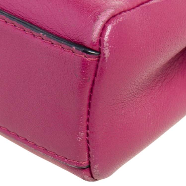 مملوكة مسبقًا Fendi Fuchsia Leather Micro Peekaboo Crossbody Bag