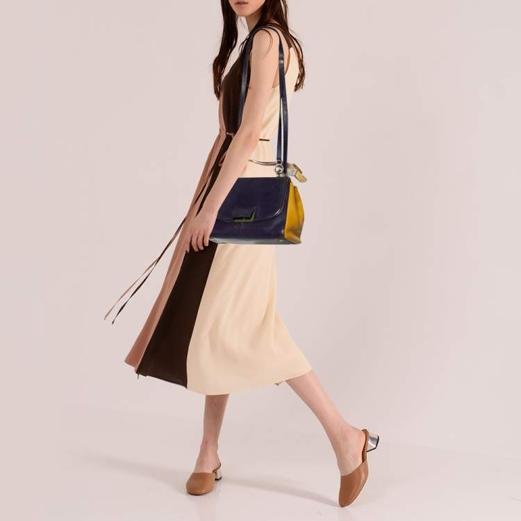 مملوكة مسبقًا Fendi Tricolor Leather Silvana Top Handle Bag