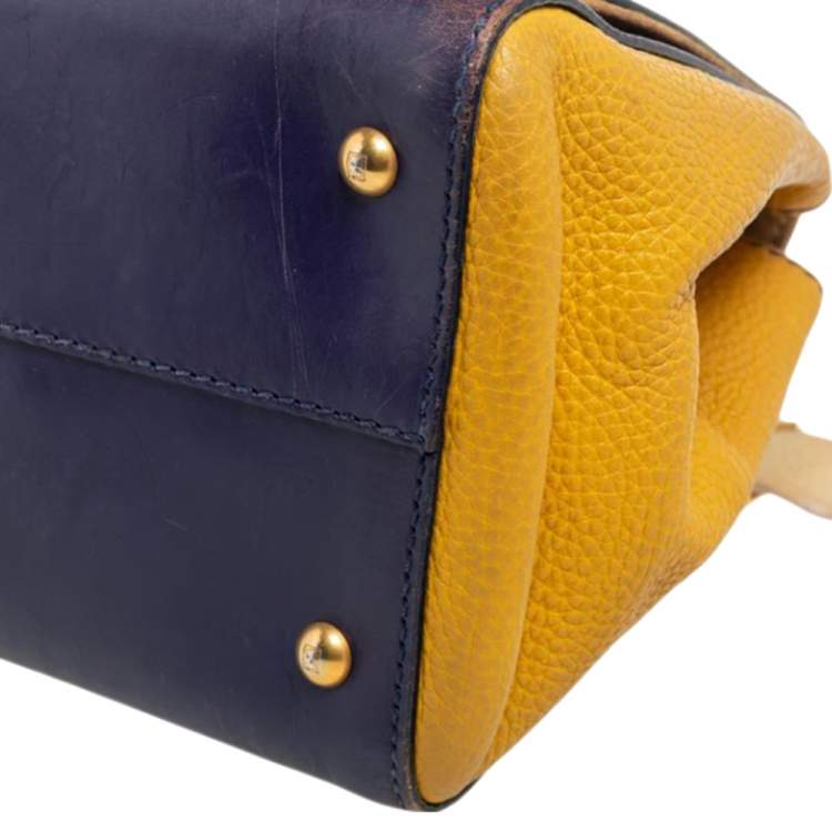 مملوكة مسبقًا Fendi Tricolor Leather Silvana Top Handle Bag