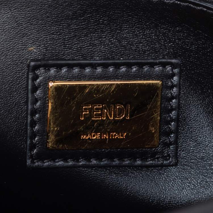 مملوكة مسبقًا Fendi Black Leather Medium Peekaboo Top Handle Bag