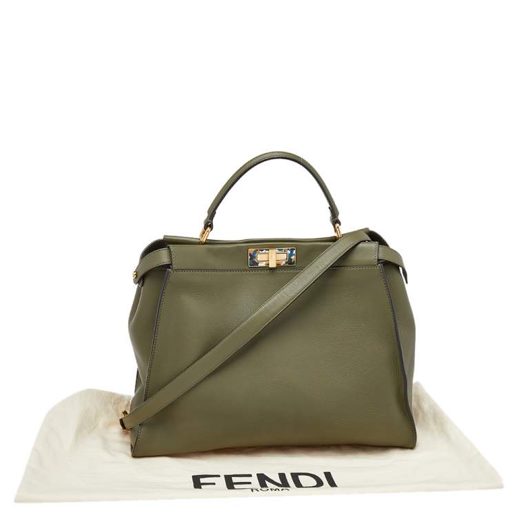 Pre Owned Fendi Green Leather Peekaboo Top Handle Bag