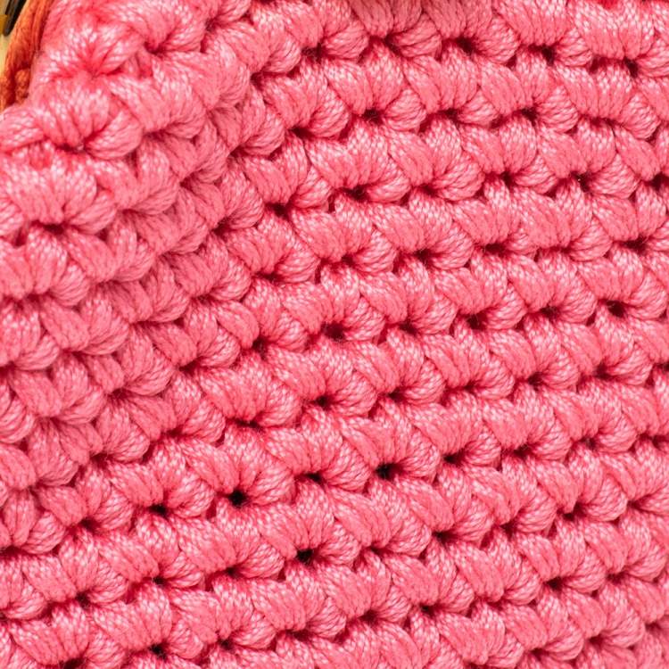 Pre Owned Fendi Pink Woven Fabric Framed Coin Purse 