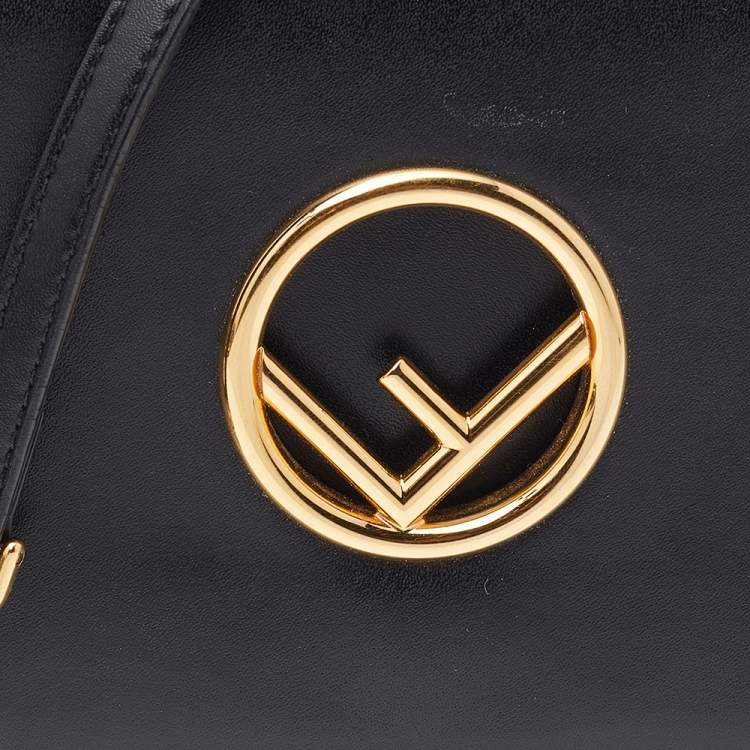 Pre Owned Fendi Black Leather Kan I F Wallet On Chain Clutch