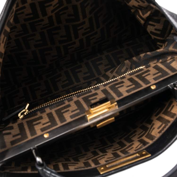 Pre Owned Fendi Black Leather Large Peekaboo Top Handle Bag