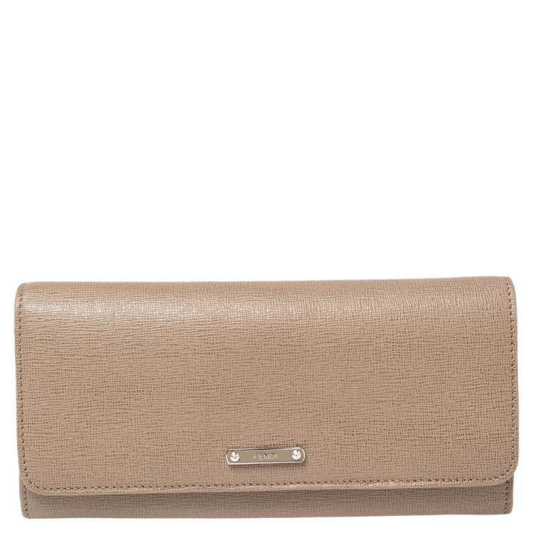 Pre Owned Fendi Beige Leather Crayons Continental Wallet