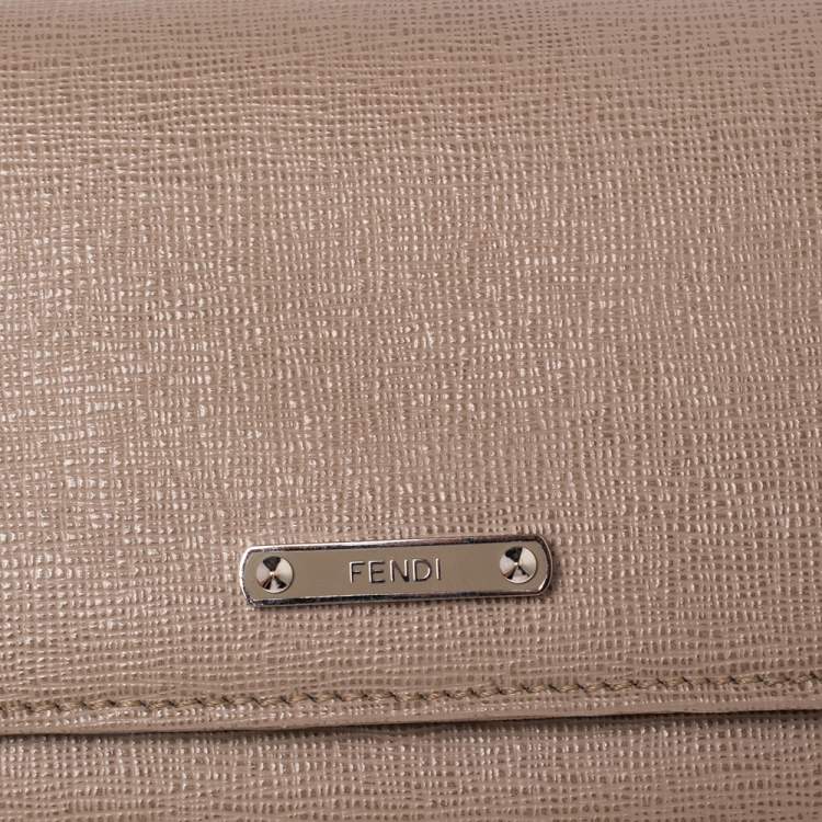 Pre Owned Fendi Beige Leather Crayons Continental Wallet