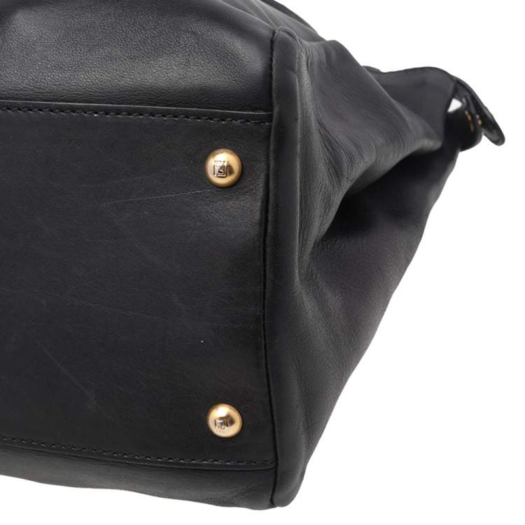 Pre Owned Fendi Black Leather Large Peekaboo Top Handle Bag
