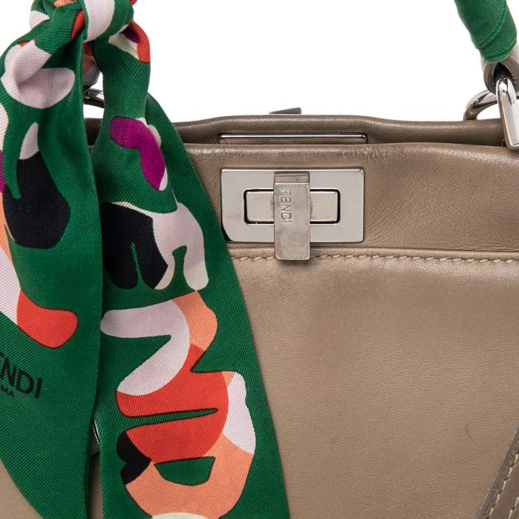 Pre Owned Fendi Olive Green Leather Mini Peekaboo Top Handle Bag