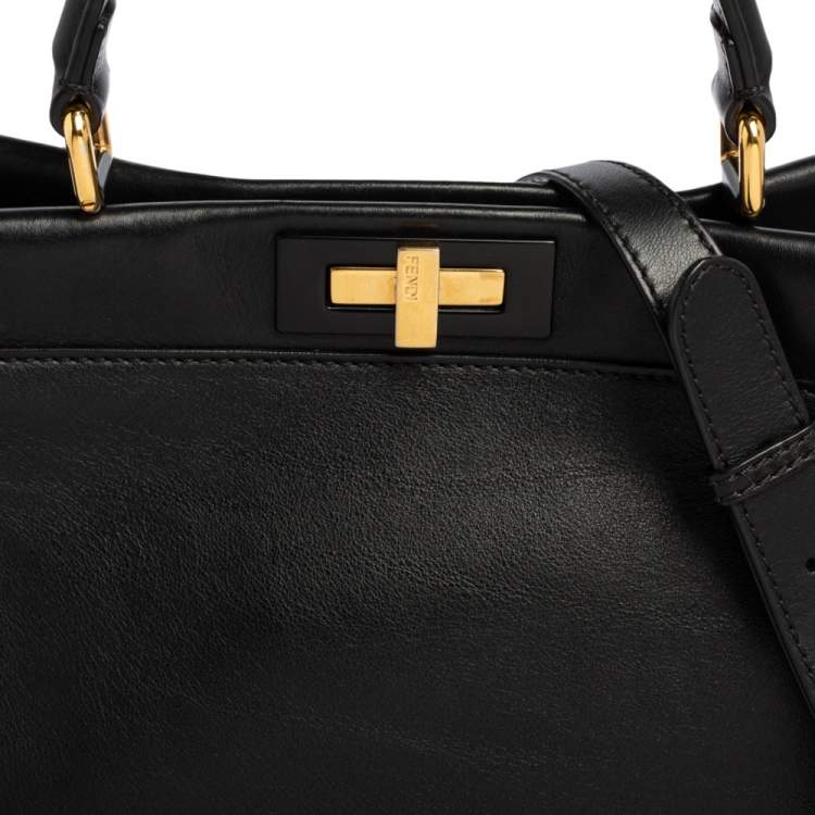 Pre Owned Fendi Black Leather Medium Peekaboo Top Handle Bag