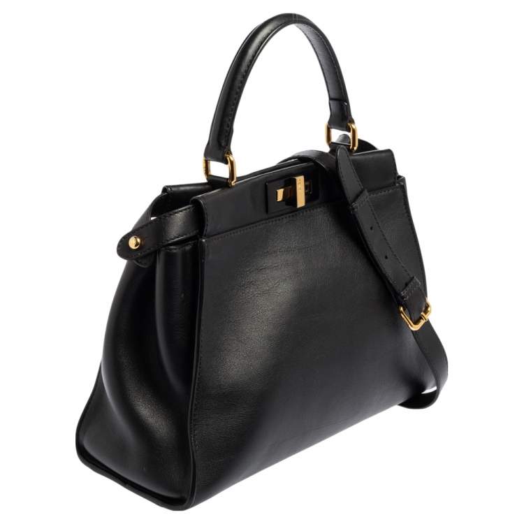 Pre Owned Fendi Black Leather Medium Peekaboo Top Handle Bag