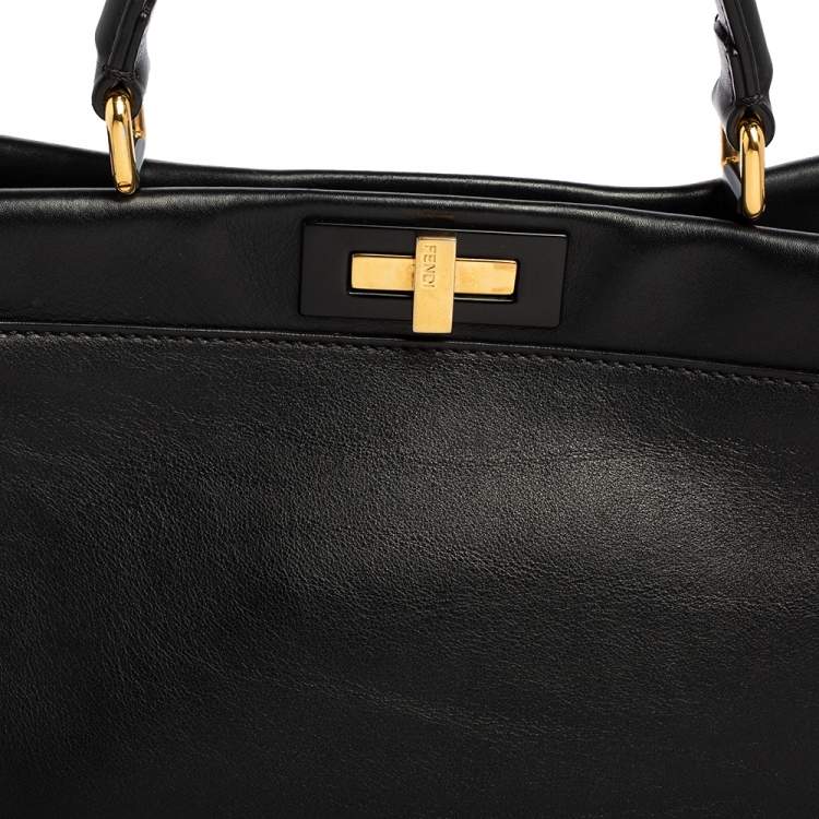Pre Owned Fendi Black Leather Medium Peekaboo Top Handle Bag