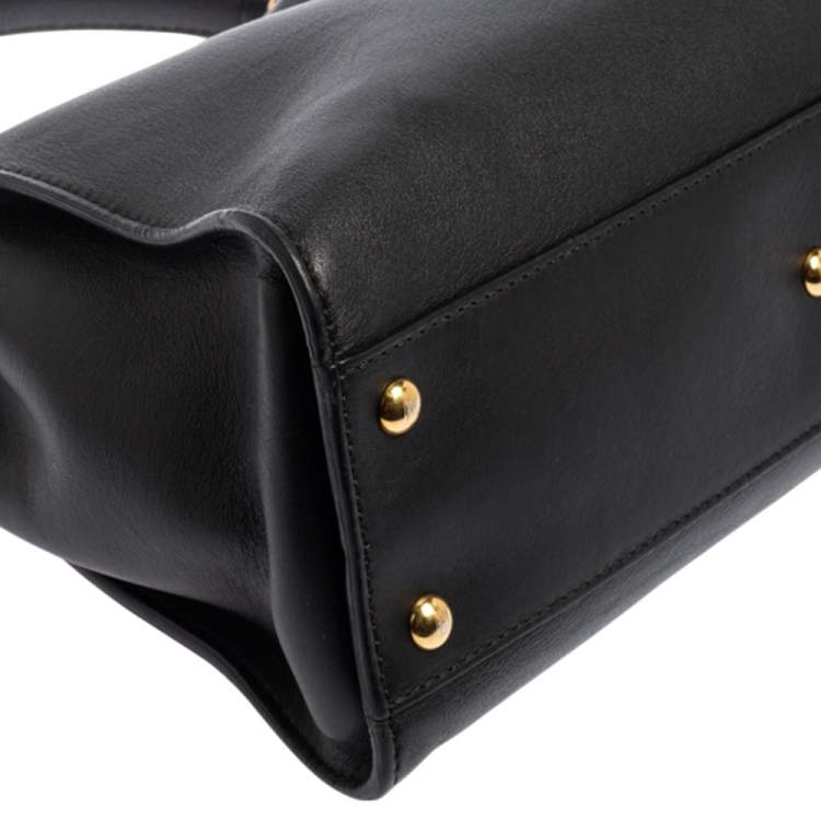 Pre Owned Fendi Black Leather Medium Peekaboo Top Handle Bag