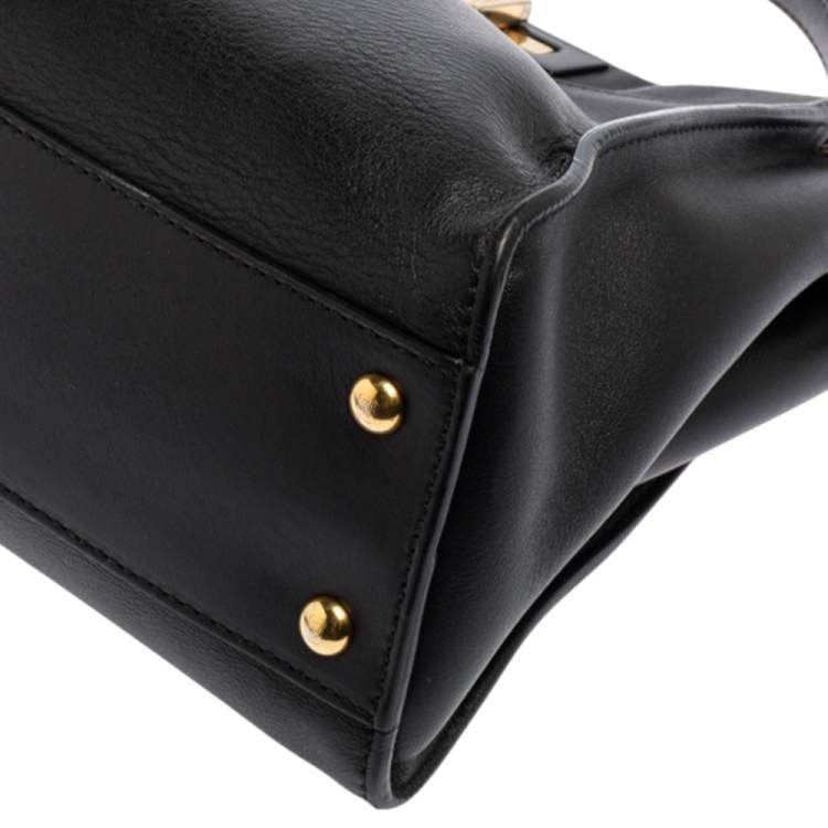 Pre Owned Fendi Black Leather Medium Peekaboo Top Handle Bag