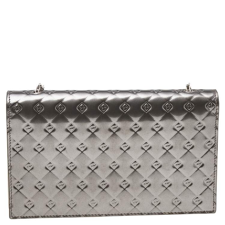 Pre Owned Fendi Grey Patent Leather Fendilicious Wallet On Chain