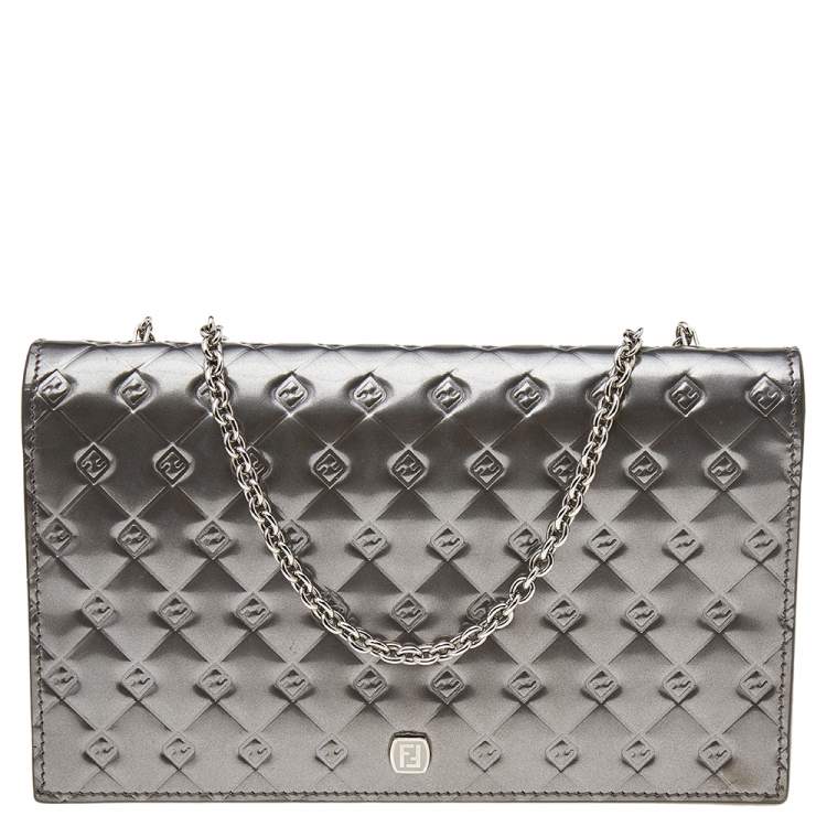 Pre Owned Fendi Grey Patent Leather Fendilicious Wallet On Chain