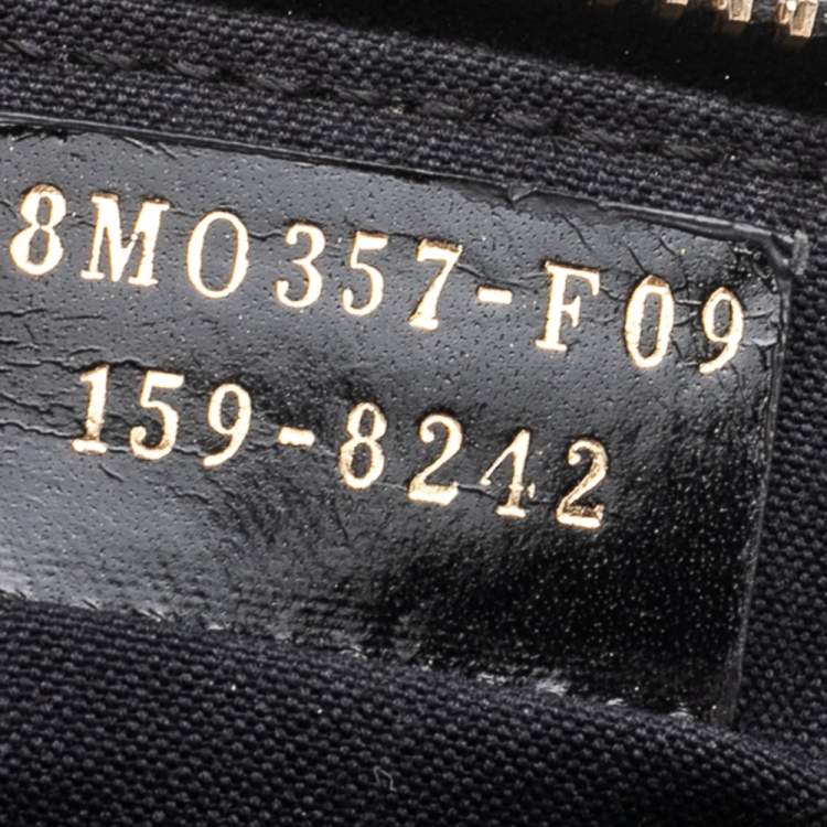 Pre Owned Fendi Black Leather Crayons Pochette Crossbody Bag