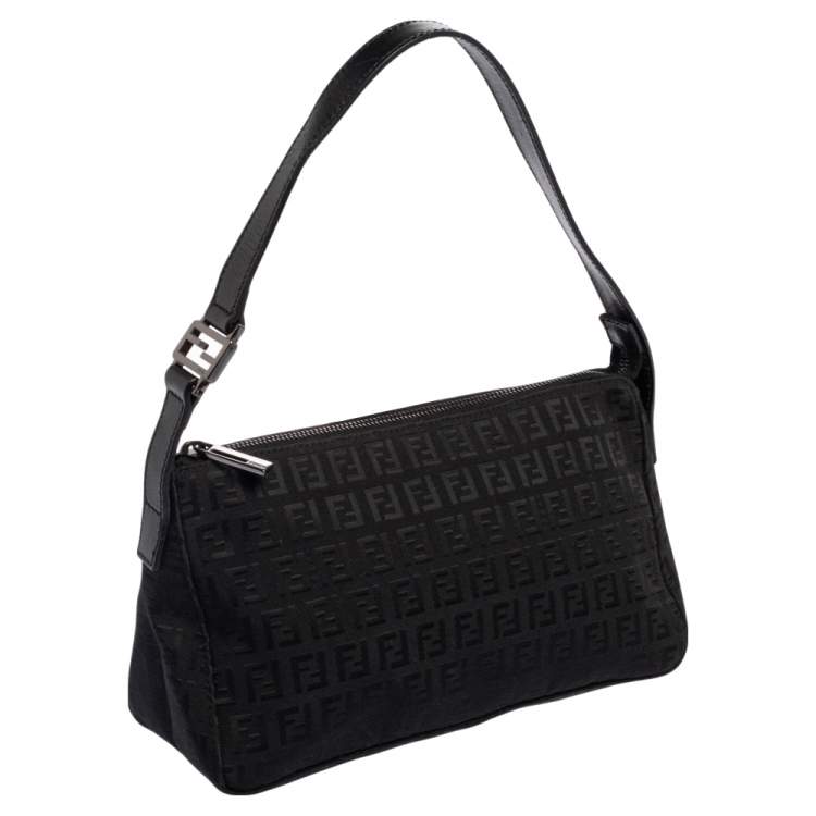 مملوكة مسبقًا Fendi Black Zucchino Canvas Baguette 