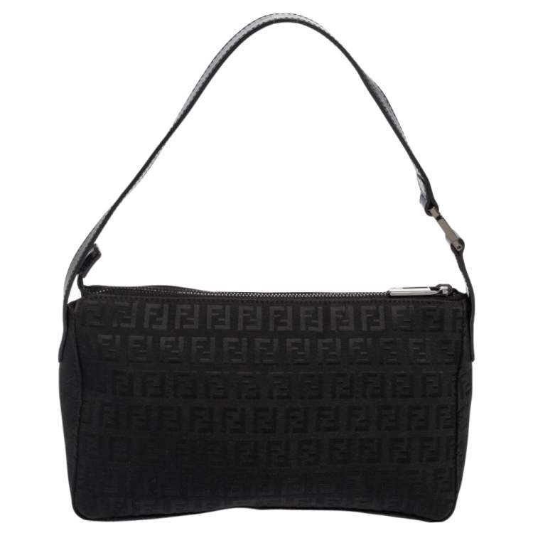مملوكة مسبقًا Fendi Black Zucchino Canvas Baguette 