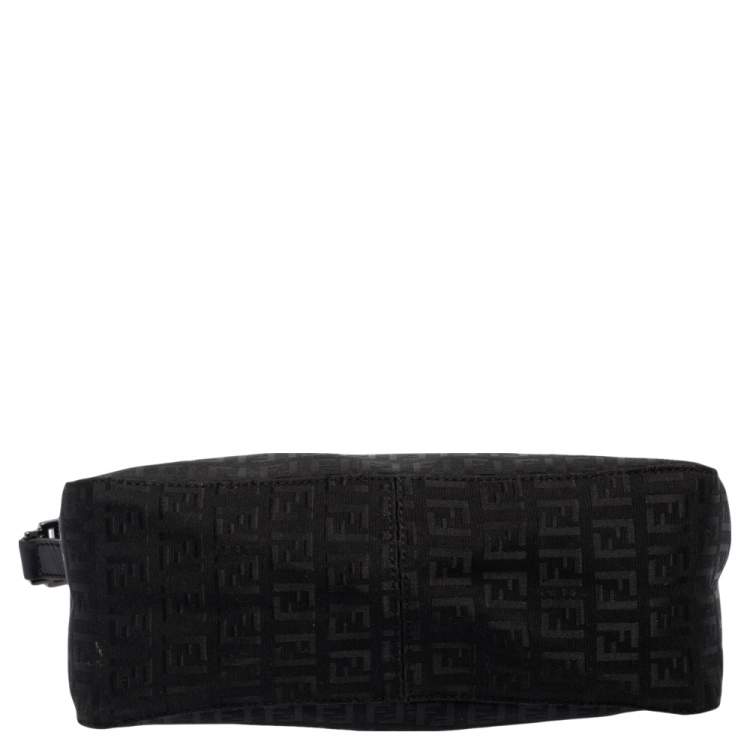 مملوكة مسبقًا Fendi Black Zucchino Canvas Baguette 