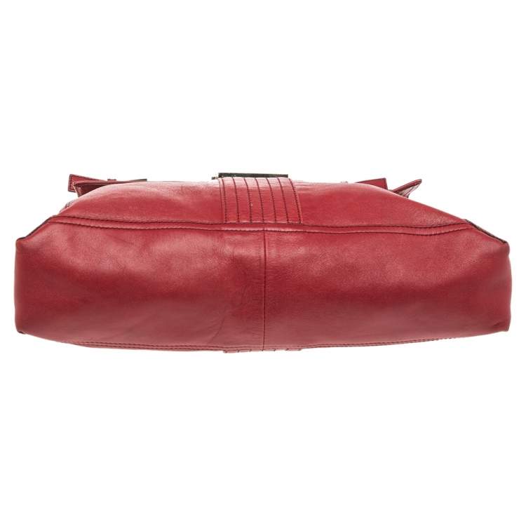 Pre Owned Fendi Red Leather Maxi Baguette Flap Shoulder Bag