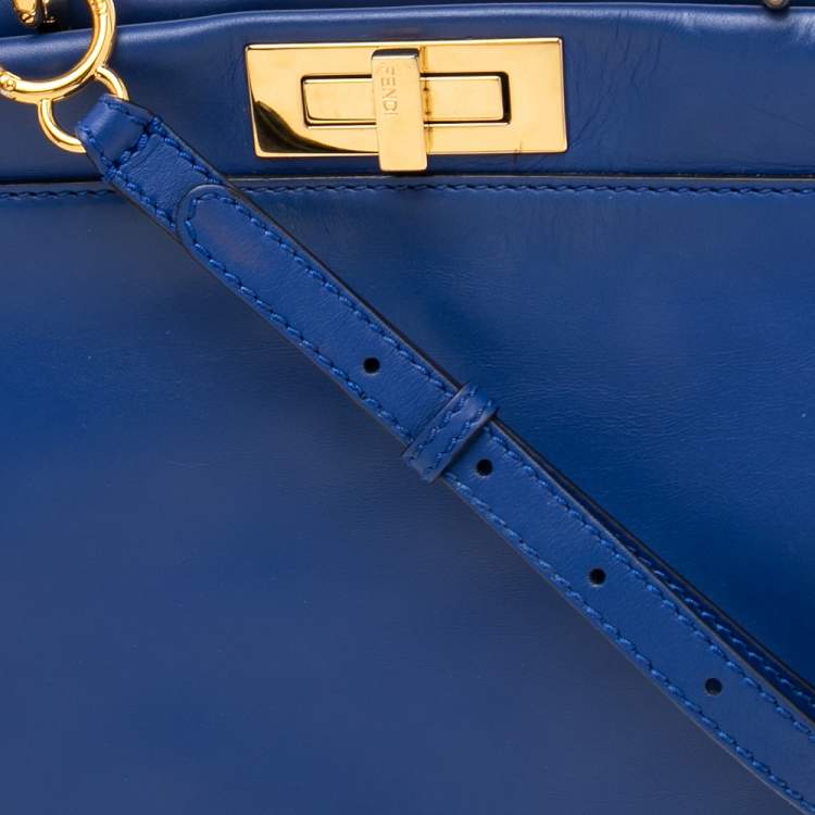 Pre Owned Fendi Blue Leather Medium Peekaboo Top Handle Bag