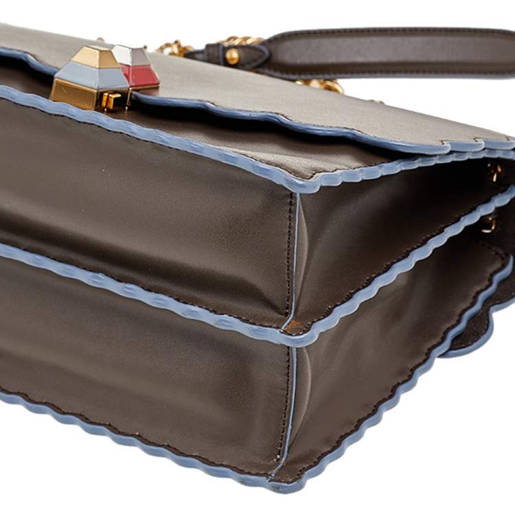 Pre Owned Fendi Brown Leather Kan I Scalloped Crossbody Bag