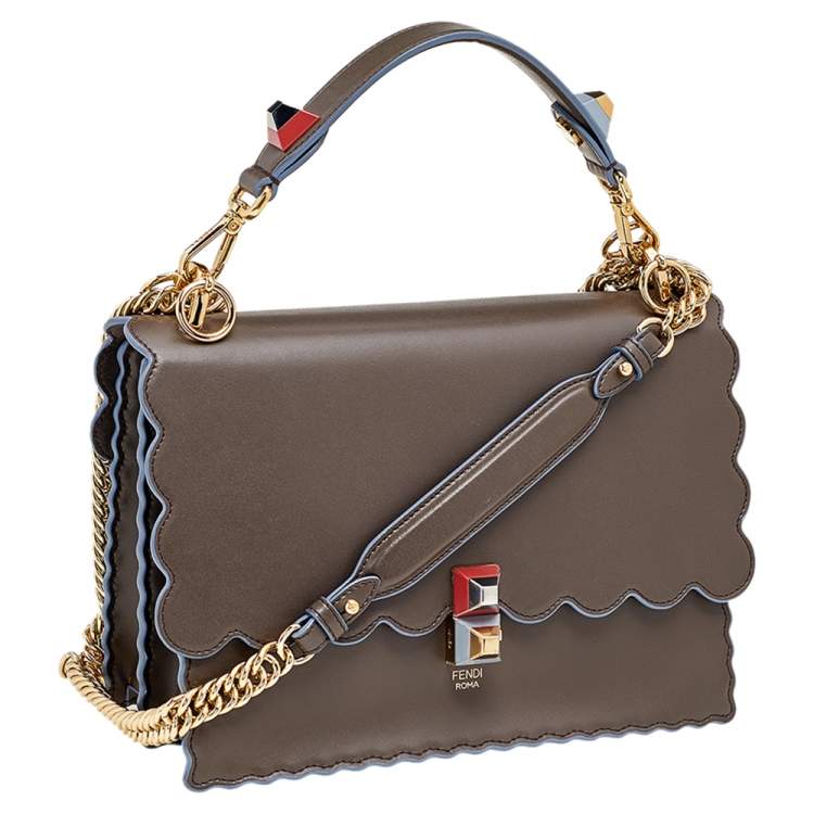 Pre Owned Fendi Brown Leather Kan I Scalloped Crossbody Bag