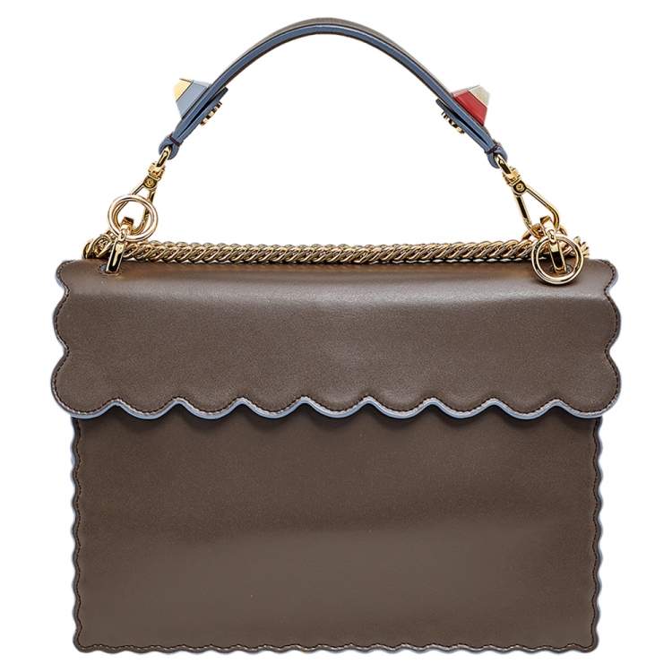 Pre Owned Fendi Brown Leather Kan I Scalloped Crossbody Bag