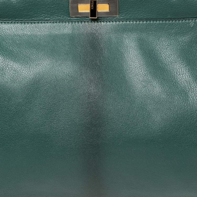 Pre Owned Fendi Green Leather Large Peekaboo Top Handle Bag
