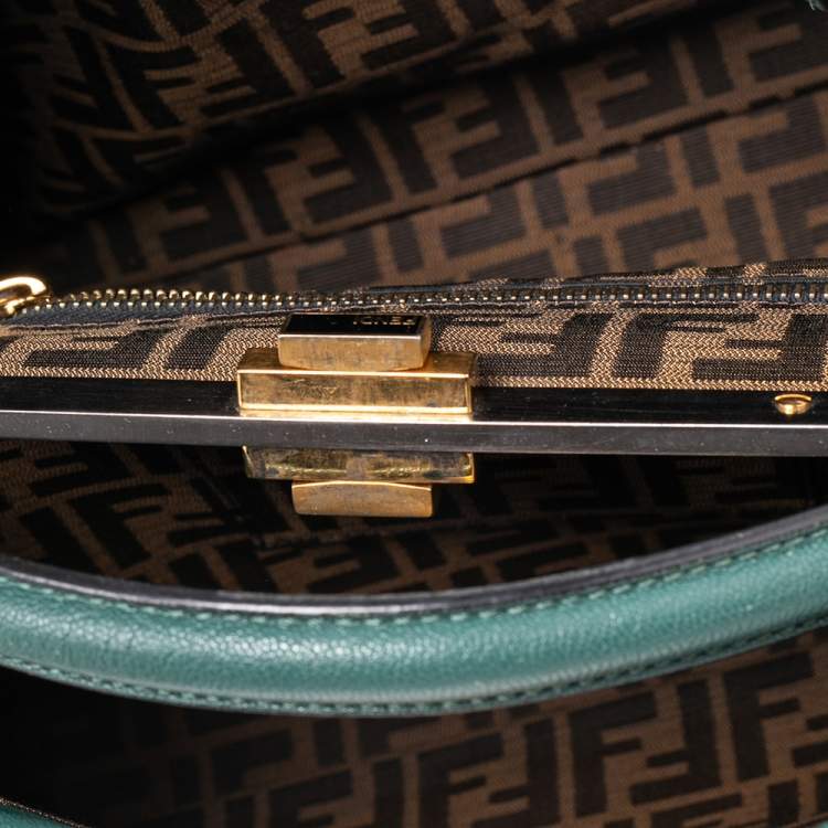 Pre Owned Fendi Green Leather Large Peekaboo Top Handle Bag