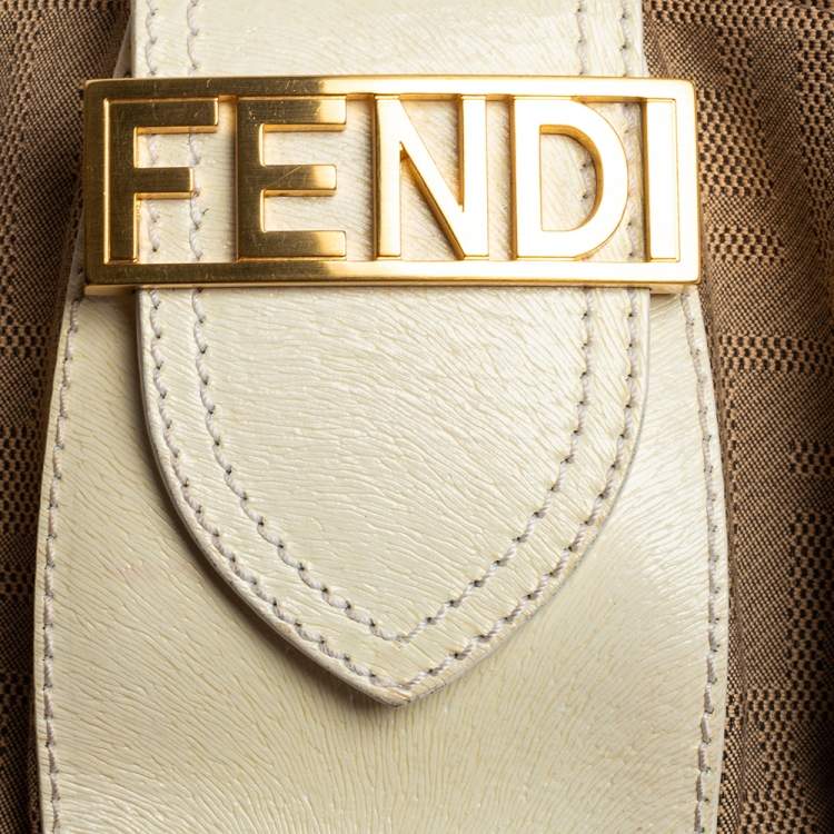 Pre Owned Fendi Beige/White Zucca Canvas And Leather Baguette