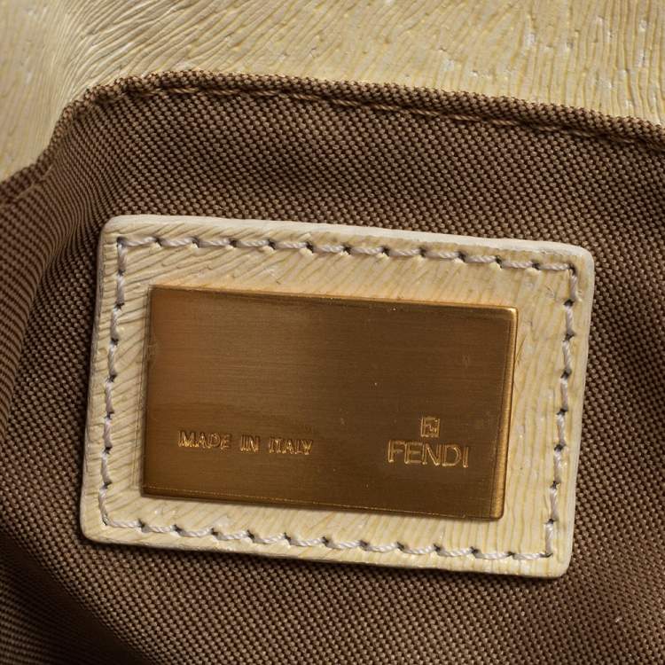 Pre Owned Fendi Beige/White Zucca Canvas And Leather Baguette