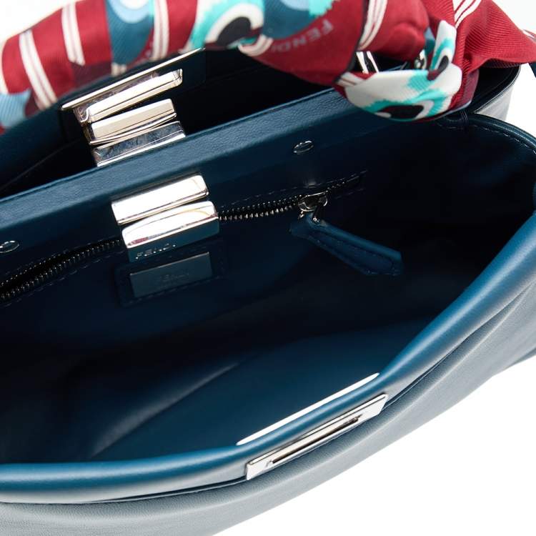 Pre Owned Fendi Blue Leather Peekaboo Top Handle Bag