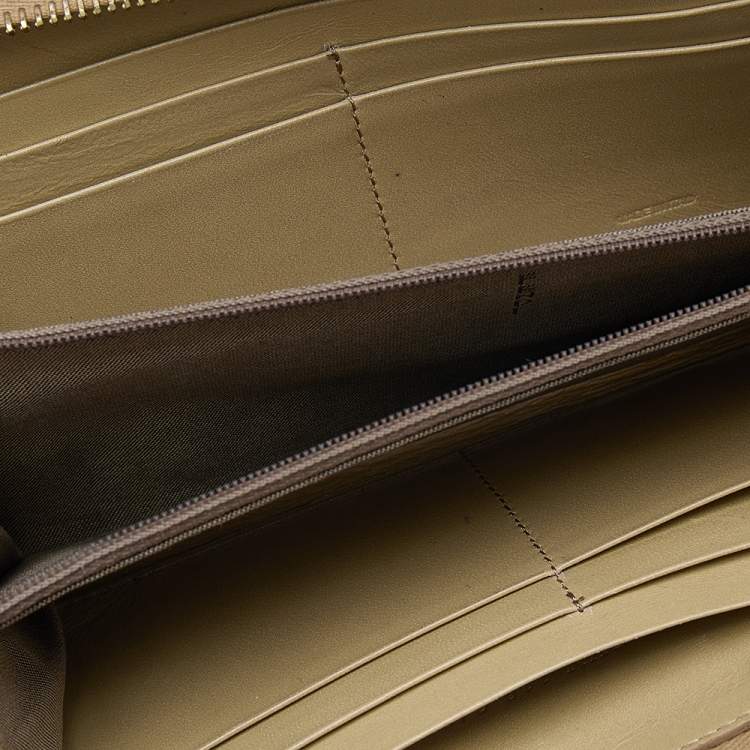 Pre Owned Fendi Gold Embossed Leather Zip Around Wallet
