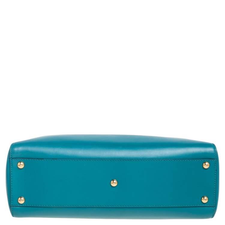 Pre Owned Fendi Green Leather Medium Peekaboo Top Handle Bag