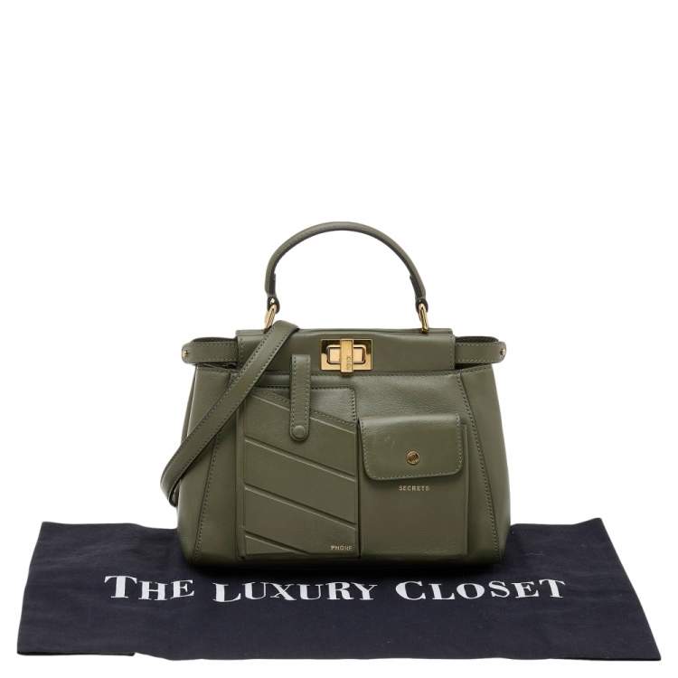 Pre Owned Fendi Green Leather Peekaboo Top Handle Bag