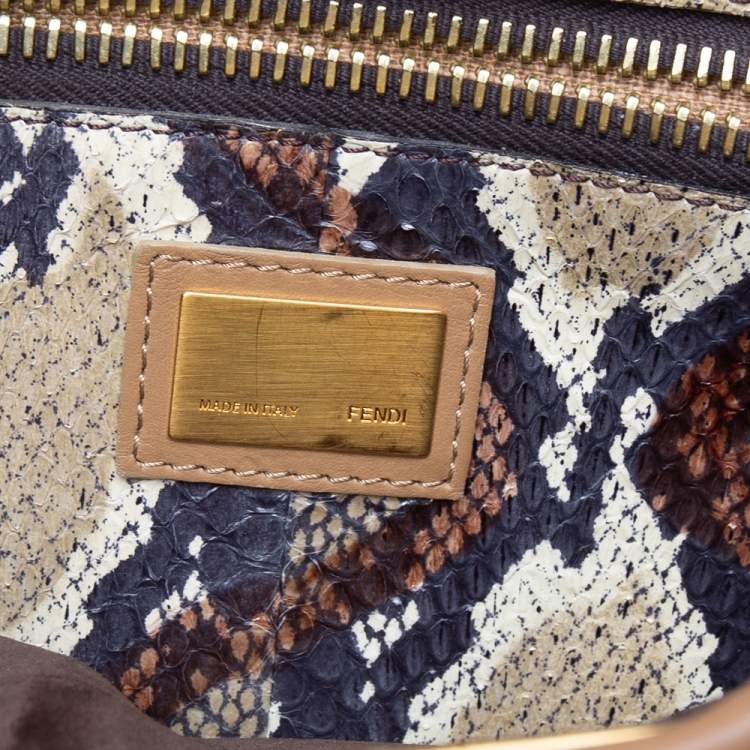 Pre Owned Fendi Beige Leather Medium Peekaboo Top Handle Bag