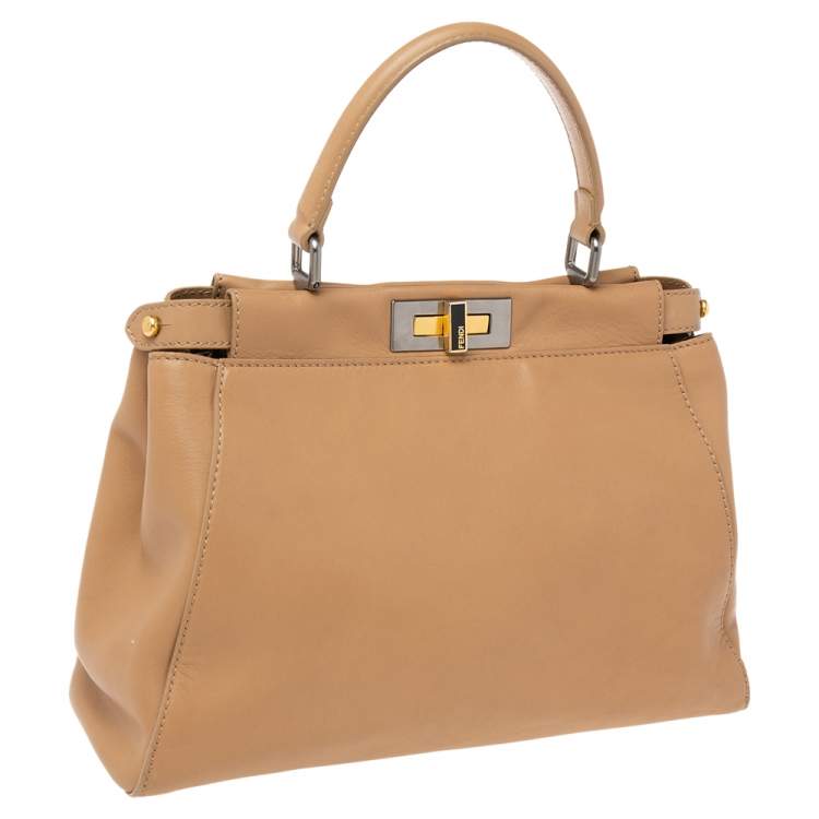 Pre Owned Fendi Beige Leather Medium Peekaboo Top Handle Bag