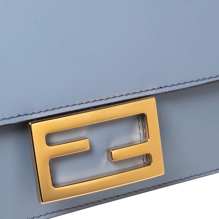 Pre Owned Fendi Lavender Leather Flat Baguette Shoulder Bag