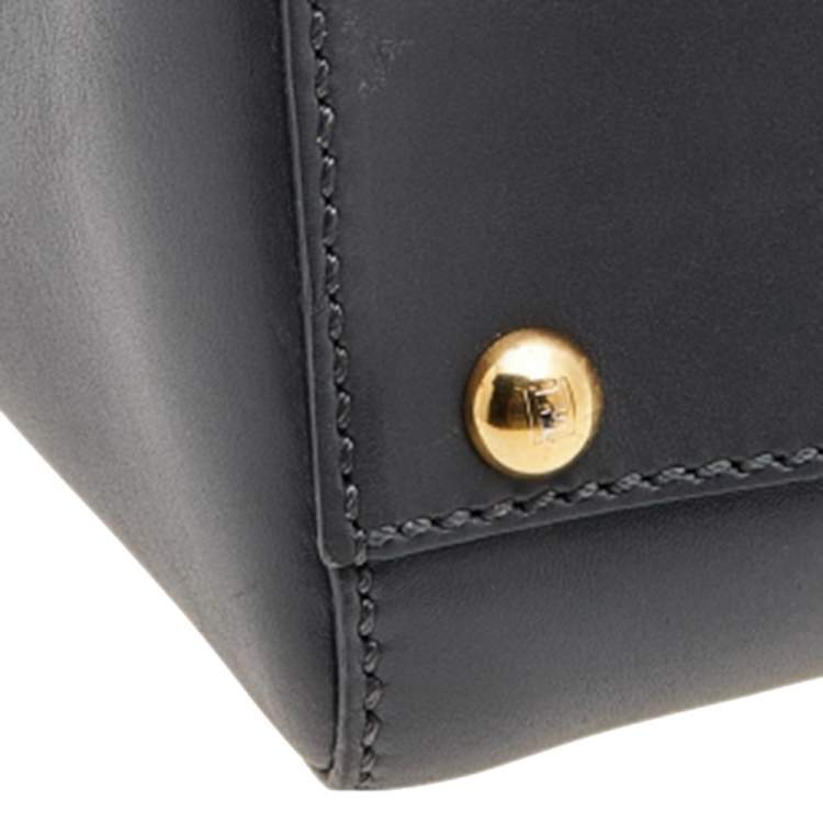 Pre Owned Fendi Grey Leather Medium Peekaboo Top Handle Bag