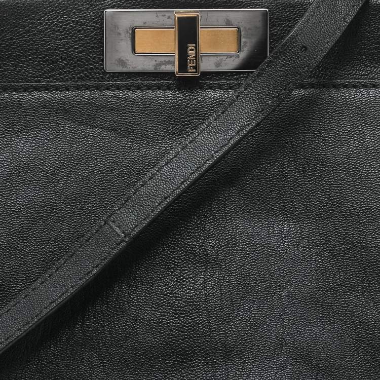 Pre Owned Fendi Black Leather Large Peekaboo Top Handle Bag