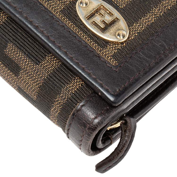 مملوكة مسبقًا Fendi Tobacco Zucca Canvas and Leather Flap Continental Wallet