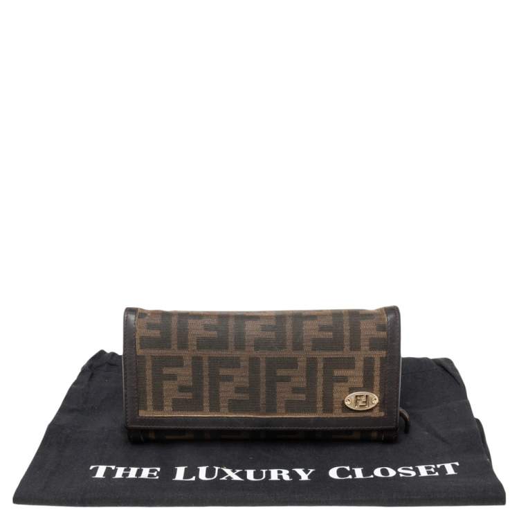 مملوكة مسبقًا Fendi Tobacco Zucca Canvas and Leather Flap Continental Wallet