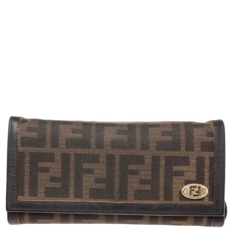 مملوكة مسبقًا Fendi Tobacco Zucca Canvas and Leather Flap Continental Wallet